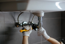 Signs You Need Emergency Plumbing Services